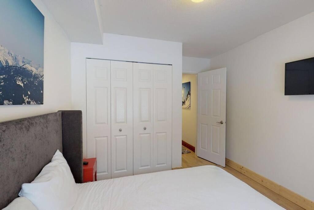 Powderhorn By Whistler Blackcomb Vacation Rentals Екстериор снимка
