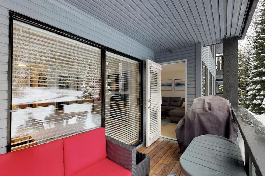 Powderhorn By Whistler Blackcomb Vacation Rentals Екстериор снимка